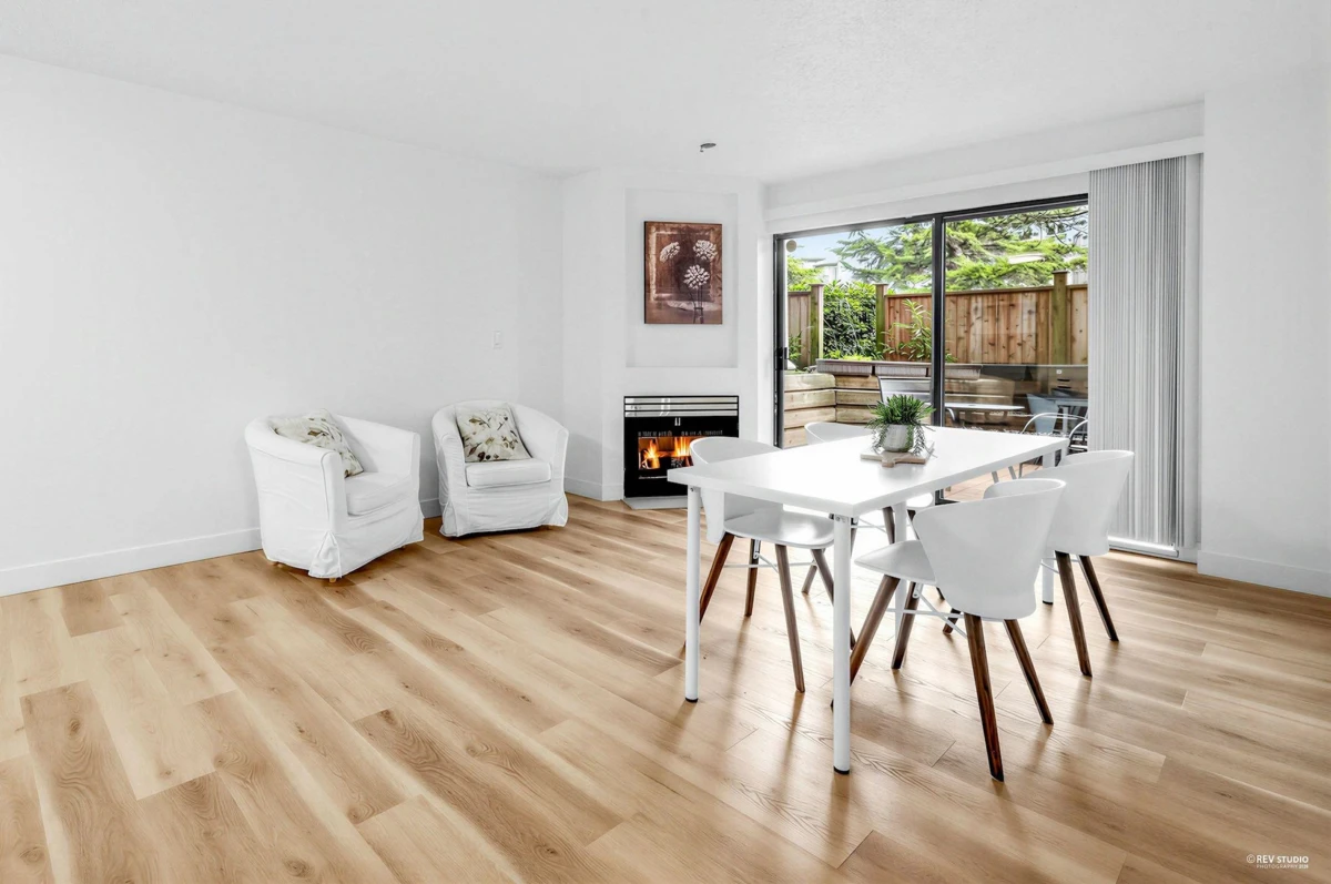 Dining Area Photo of 107 2925 Glen Drive, Coquitlam, BC