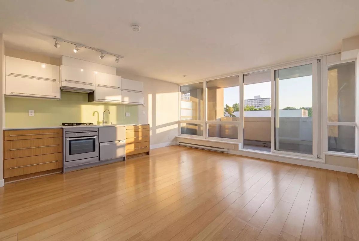 Family Room Photo of 410 718 Main Street, Vancouver, BC