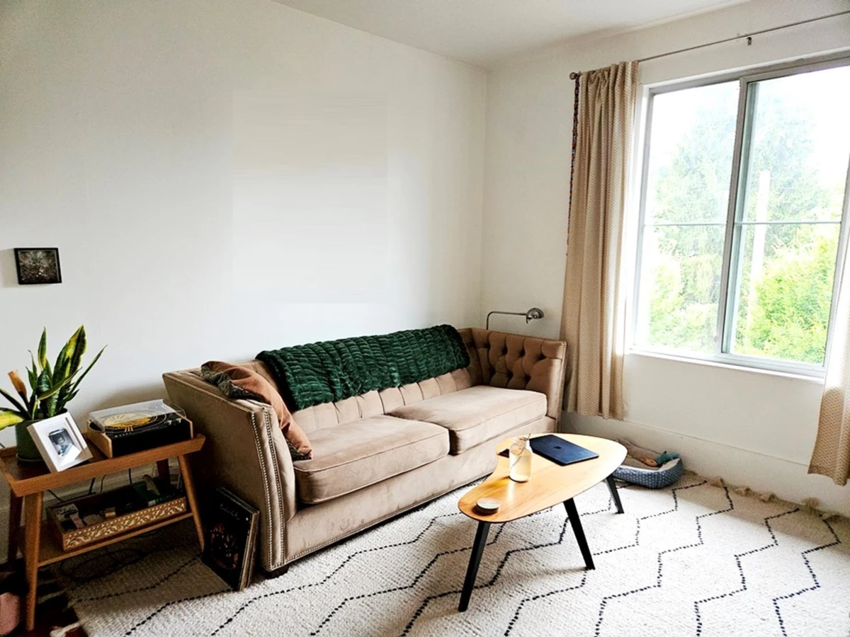 Dining Area Photo of 2834 Victoria Drive, Vancouver, BC
