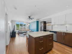 308 85 Eighth Avenue, New Westminster, BC