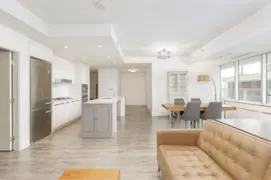 202 5688 Willow Street, Vancouver, BC
