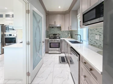 Kitchen Photo of 5626 Elizabeth Street, Vancouver, BC