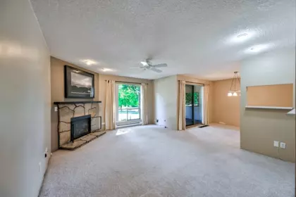 10509 Holly Park Lane, Surrey, BC, Surrey — Townhouse for sale
