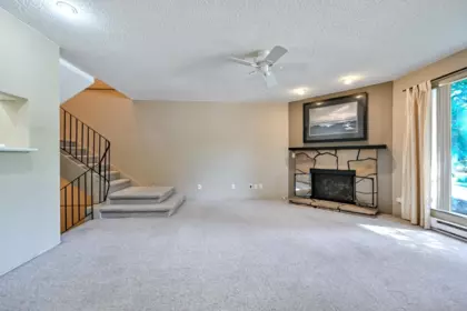 10509 Holly Park Lane, Surrey, BC, Surrey — Townhouse for sale