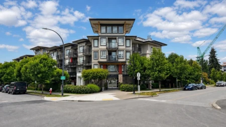 201 12075 Edge Street, Maple Ridge, BC, Maple Ridge — Apartment/Condo for sale