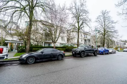 74 2733 E Kent Avenue North Avenue, Vancouver, BC, Vancouver — Townhouse for sale