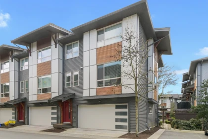 32 8508 204 Street, Langley, BC, Langley — Townhouse for sale