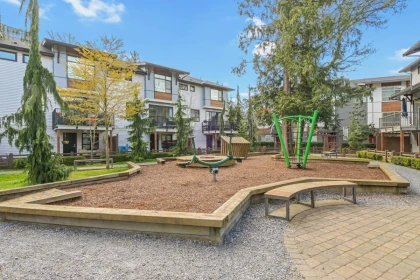 32 8508 204 Street, Langley, BC, Langley — Townhouse for sale