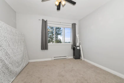 Laundry Room Photo of 401 46777 Yale Road, Chilliwack, BC