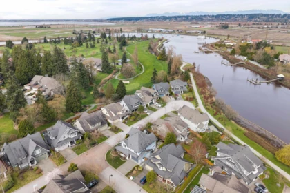 3711 142nd Street, Surrey, BC, Surrey — Single Family Residence for sale