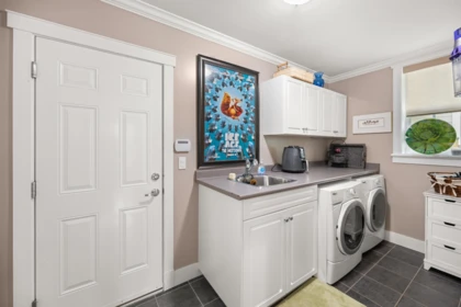 Powder Room Photo of 3711 142nd Street, Surrey, BC