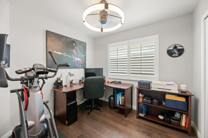 Hallway Photo of 1157 Vidal Street, White Rock, BC