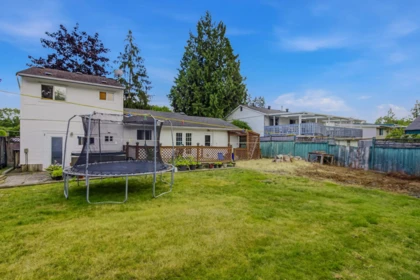 Hot Tub / Spa Photo of 26549 32 Avenue, Langley, BC