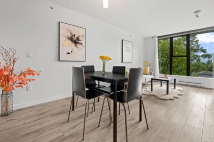 306 683 W Victoria Park, North Vancouver, BC, North Vancouver — Apartment/Condo for sale