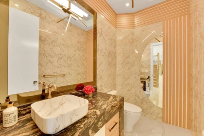Mudroom Photo of 10660 Roselea Crescent, Richmond, BC