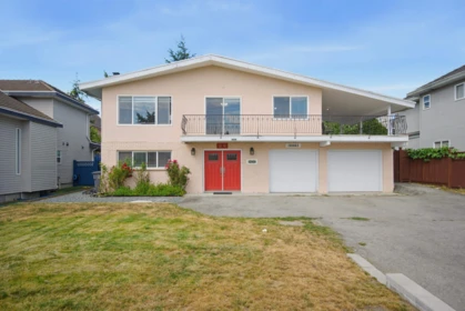 18463 56 Avenue, Surrey, BC, Surrey — Single Family Residence for sale