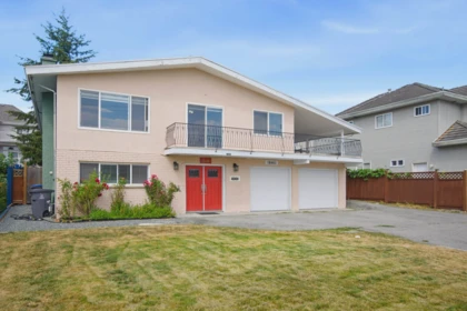 18463 56 Avenue, Surrey, BC, Surrey — Single Family Residence for sale
