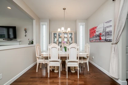 Kitchen Island Photo of 6781 193a Street, Surrey, BC