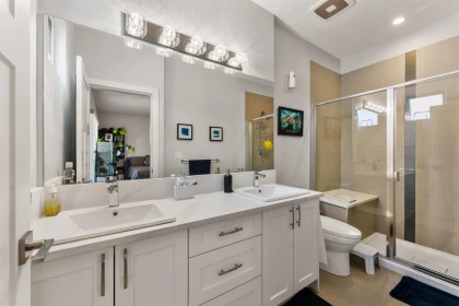 Guest Bathroom Photo of 57 10480 248 Street, Maple Ridge, BC