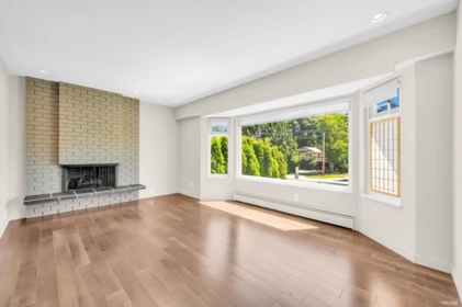 Kitchen Photo of 23271 Westminster Highway, Richmond, BC