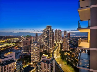 3705 2135 Springer Avenue, Burnaby, BC, Burnaby — Apartment/Condo for sale