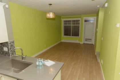 Primary Bathroom Photo of 2 12775 63 Avenue, Surrey, BC