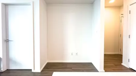 Hallway Photo of 4302 3809 Evergreen Place, Burnaby, BC