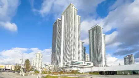 4302 3809 Evergreen Place, Burnaby, BC, Burnaby — Apartment/Condo for sale