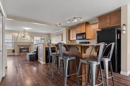 Breakfast Nook Photo of 61 5556 Peach Road, Chilliwack, BC