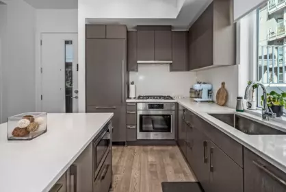 Breakfast Nook Photo of 487 W 26th Avenue, Vancouver, BC