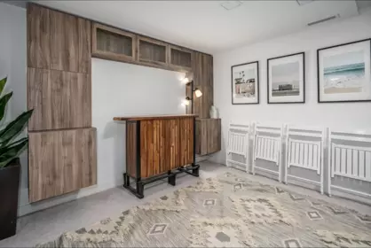 Hallway Photo of 487 W 26th Avenue, Vancouver, BC