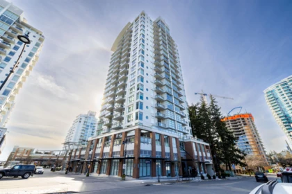 204 15152 Russell Avenue, White Rock, BC, White Rock — Apartment/Condo for sale