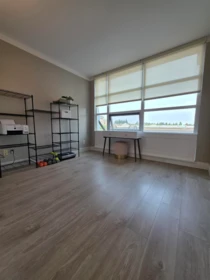 Mudroom Photo of 204 15152 Russell Avenue, White Rock, BC