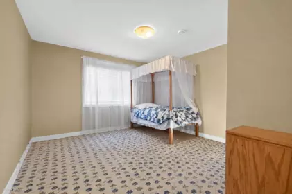 Basement Recreation Room Photo of 16758 86 Avenue, Surrey, BC