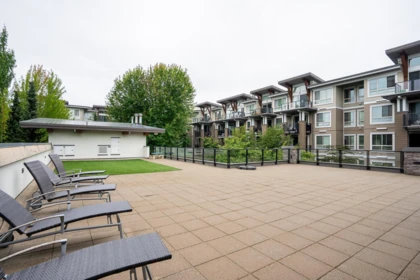 Community Amenities Photo (Clubhouse) of 321 6688 120 Street, Surrey, BC