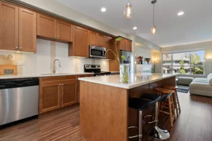 56 7059 210 Street, Langley, BC, Langley — Townhouse for sale