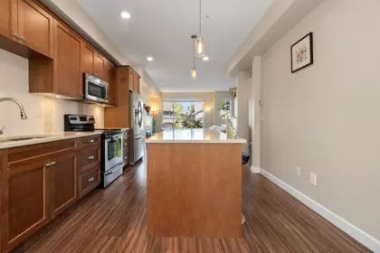 56 7059 210 Street, Langley, BC, Langley — Townhouse for sale
