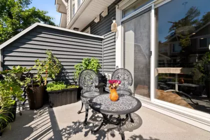 Front Yard Photo of 56 7059 210 Street, Langley, BC