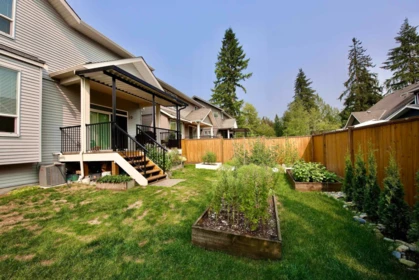 Outdoor Kitchen Photo of 24442 113 Avenue, Maple Ridge, BC