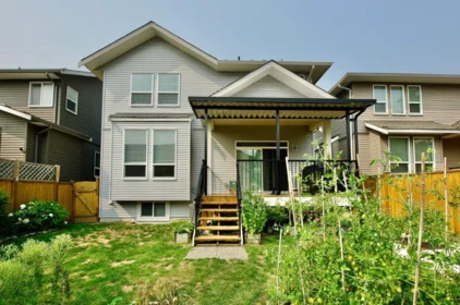 Swimming Pool Photo of 24442 113 Avenue, Maple Ridge, BC