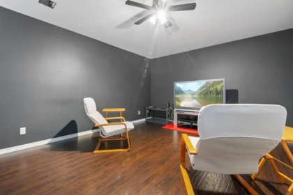 Kitchen Photo of 23 8590 Sunrise Drive, Chilliwack, BC