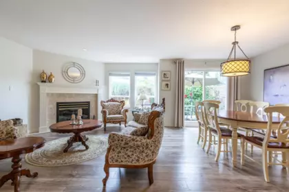 Breakfast Nook Photo of 328 13888 70 Avenue, Surrey, BC