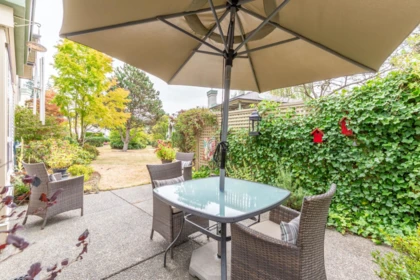 Staircase Photo of 328 13888 70 Avenue, Surrey, BC