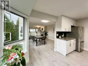Breakfast Nook Photo of 201 501 Cochrane Avenue, Coquitlam, BC