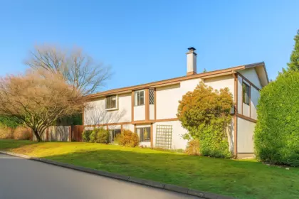 Exterior Rear Photo of 3003 Sunnyhurst Road, North Vancouver, BC