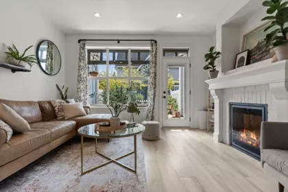 Family Room Photo of 2 45526 Tamihi Way, Chilliwack, BC