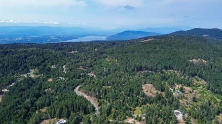 Primary Bedroom Photo of 109 Skywater View, Salt Spring Island, BC