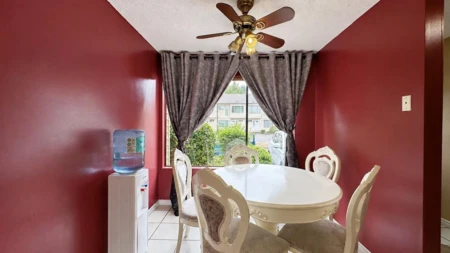 Kitchen Island Photo of 35 9348 128 Street, Surrey, BC