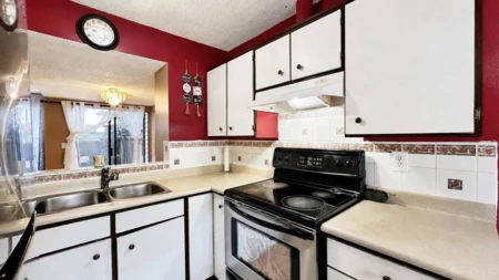 Primary Bedroom Photo of 35 9348 128 Street, Surrey, BC