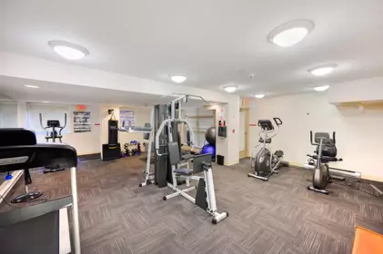 705 10523 University Drive, Surrey, BC, Surrey — Apartment/Condo for sale